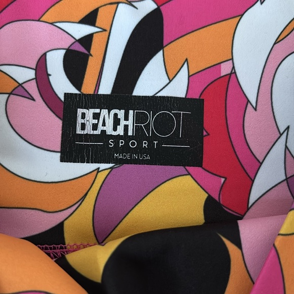 Beach Riot Patterned Active Set - Picture 2 of 5